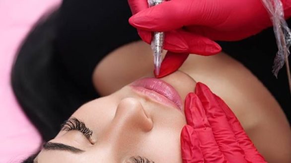 bd05758dc58b2d4fb5fe663190e604ee Lip blushing procedure